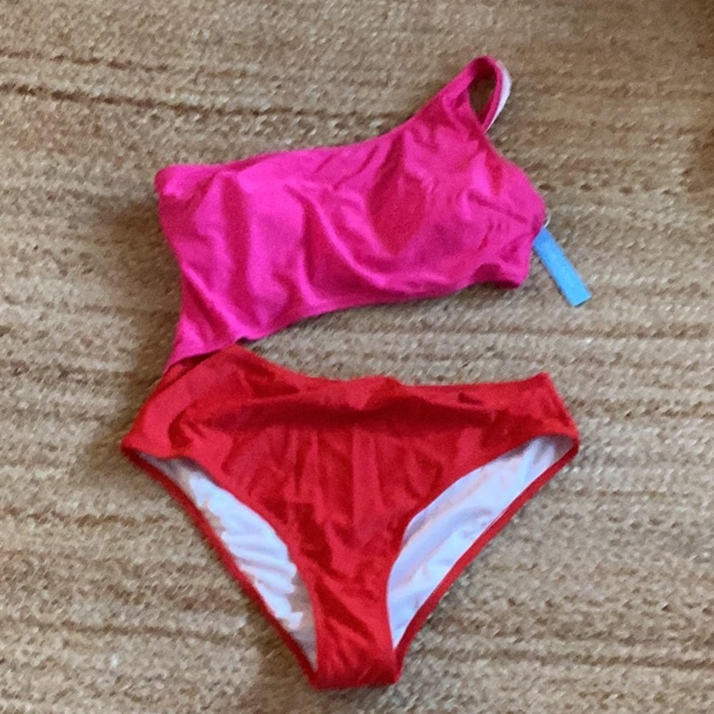 Cupshe Kids One-Shoulder Pink and Red Bikini